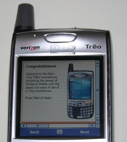 Palm Treo 700w smartphone