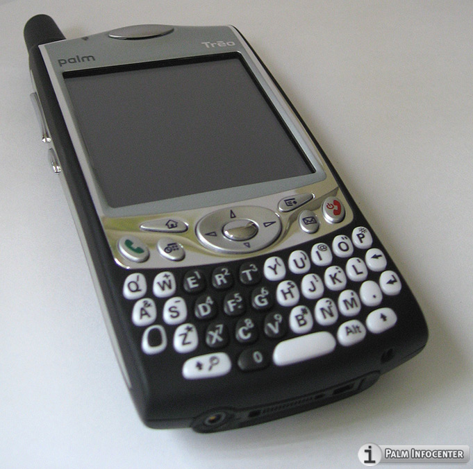 treo-650-blacktie-6-L.jpg - PalmInfocenter.com Image Detail