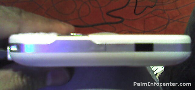 treo-800p-live-4l.jpg - PalmInfocenter.com Image Detail