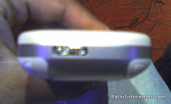 treo-800p-live-6l.jpg - PalmInfocenter.com Image Detail