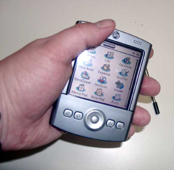http://www.palminfocenter.com/images/tungsten/pic1.jpg